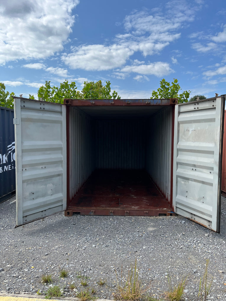 20' Cargo Worthy Container - APZU 3782047