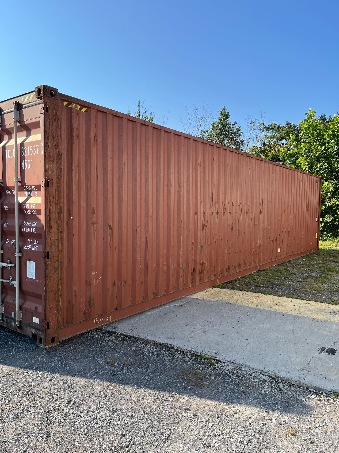 40' HC Container - TCLU 8215370